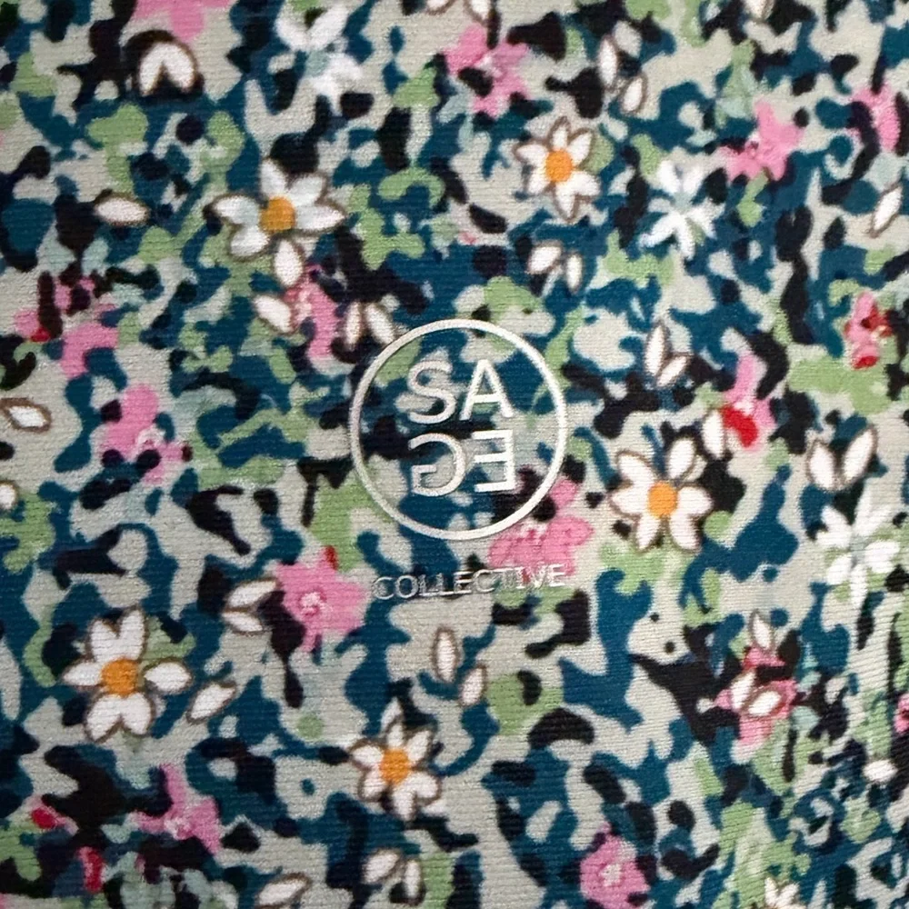 Sage Collective Blue Floral Longline Sports Bra, SZ M LIKE NEW - Picture 9 of 10